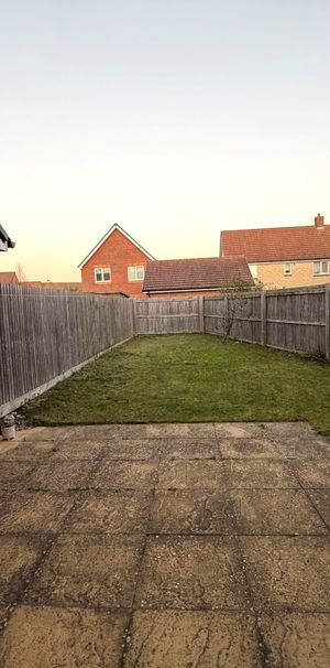 Hopkins Way, Didcot, Harwell - Photo 1