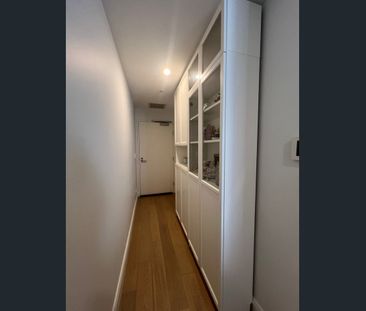 Spacious One-Bedroom Apartment in the Heart of Granville - Photo 4