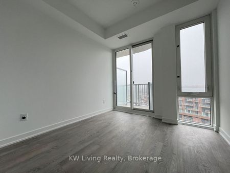 For Lease - 220 Missinnihe Way Unit# 803, Mississauga, Ontario - Photo 2