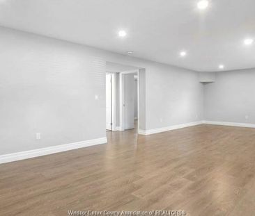 For Lease - 256 JEWEL, LaSalle, Ontario - Photo 2