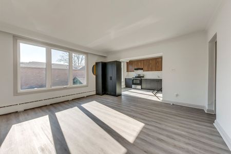 For Lease - 362 Royal York Road Unit# 2, Toronto, Ontario - Photo 5