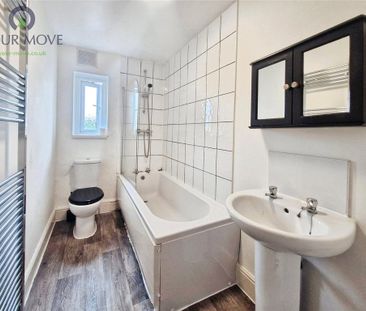 2 bedroom end of terrace house to rent - Photo 6