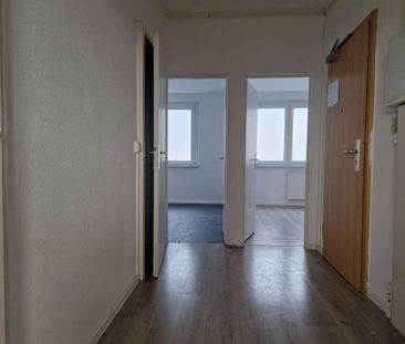 Viel Raum für Genuss: Großzügige Küche trifft auf gemütliches Wohnen! - Foto 1