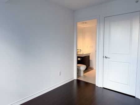 For Lease - 386 Yonge Street Unit# 2310, Toronto, Ontario - Photo 5