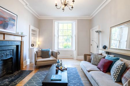 4/2 Brown's Place - Photo 2