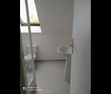 Location Appartement Studio 35 m² Le Blanc - Photo 4