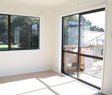 A Breath Away from the Burbs! - Photo 1