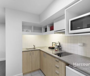 Unbeatable Inner City Convenience - FURNISHED - Photo 1