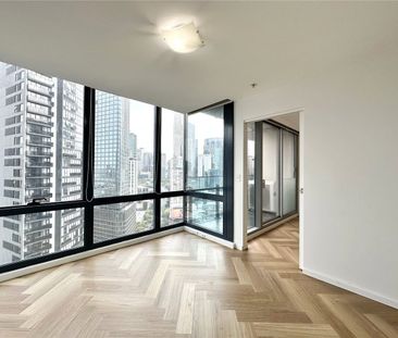UNFURNISHED MAGNIFICENT FLOORBOARD TWO BEDROOM ONE CARPARK APARTMEN... - Photo 4