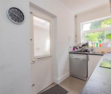 6 bedroom house to rent - Photo 4