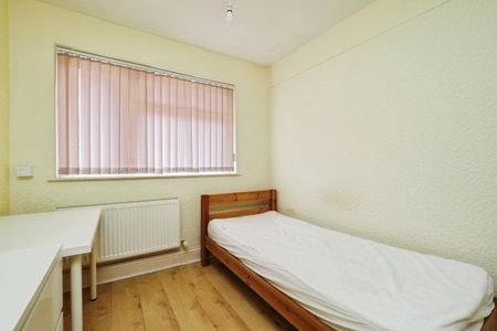 Marlborough Street, Nottingham, NG7, Property for rent - Photo 2