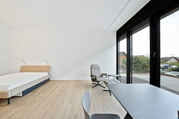 Studio loft meublé de 36 m2 au 1er étage - Photo 1