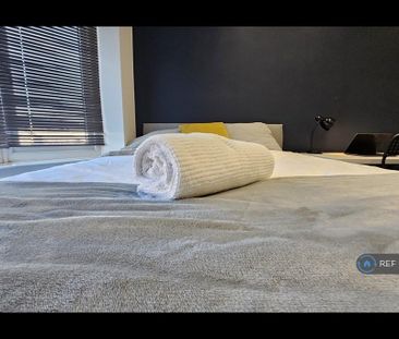 1 bedroom in a house share to rent - Photo 6