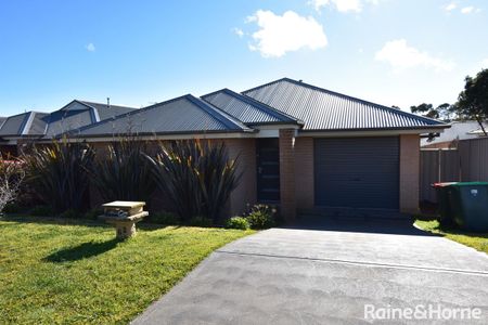 7A Romano Drive, Orange, NSW 2800 - Photo 5