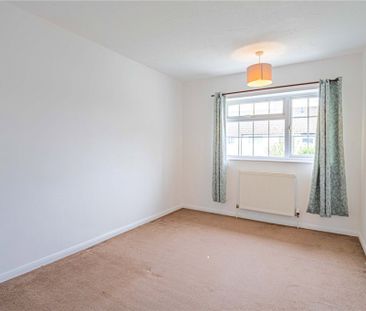 2 bed Terraced House for rent - Photo 4
