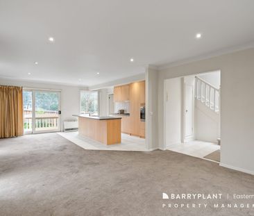 Contemporary Comfort in a Coveted Templestowe Locale - Photo 4
