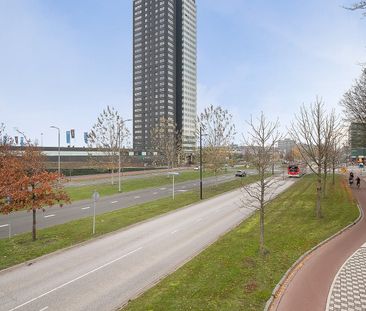 Winkelcentrum Woensel, Winkelcentrum Woensel, Eindhoven, Nederland - Photo 4