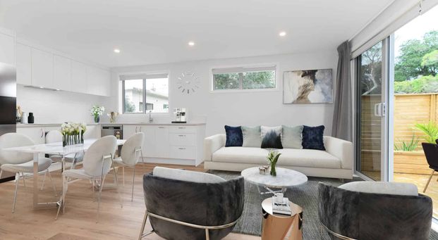 3 Bedroom townhouse - ready for you to move in! - Photo 1