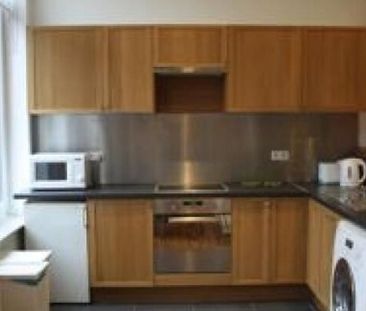 Appartement te huur in Elsene voor € 1.350 met 1 slaapkamer - Photo 2