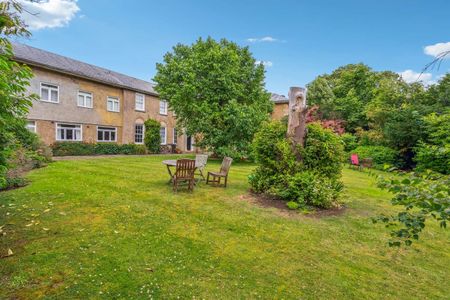 Mulberry Court, Field House Drive, Oxford, Oxfordshire, OX2 - Photo 5