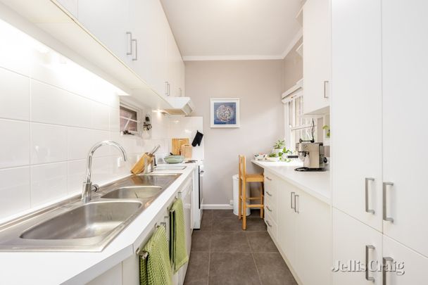 3/23 Albert Street, East Melbourne - Photo 1