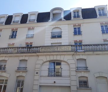 Location Appartement 2 pièces 44m² ORLEANS 45000 - Photo 6