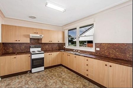 22 Leppington Street - Photo 4