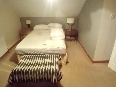 3 bedroom barn conversion to rent - Photo 5