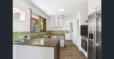 Coastal Charm with Comfort and Space - Photo 4