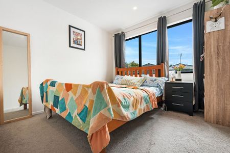 Modern, Stylish 3-Bedroom Townhouse for Rent in He - Photo 3