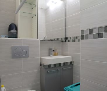 Location Appartement 2 pièces 30m² MARSEILLE 13ème - Photo 4