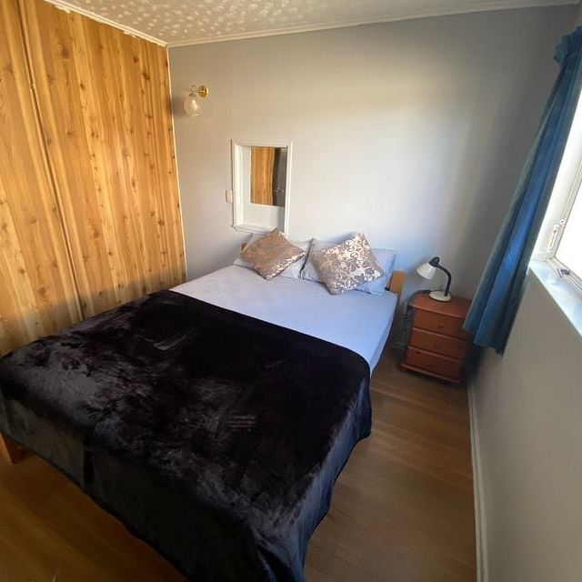 Ready to move in furnished 2BR Home in Glen Eden! - Photo 1