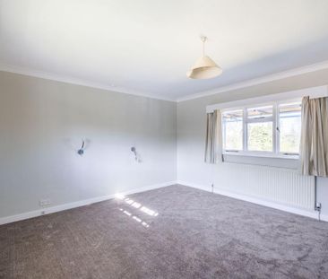 4 bedroom detached house to rent - Photo 6
