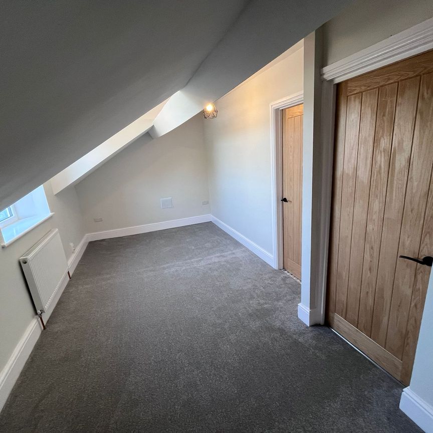 Mill Street, Gowerton, Swansea SA4 3ED - Photo 1