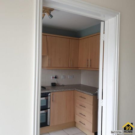 4 bedroom townhouse to rent - Photo 4