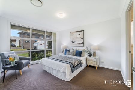 Spacious, Stylish & Ready to Call Home ! - Photo 3