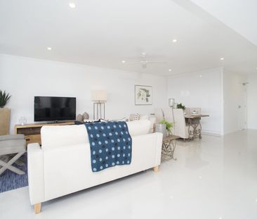 Living with City Views in the Heart of Taringa - Photo 1