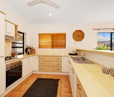 35 Florida Place, Kirwan QLD 4817 - House For Rent - $550 | Domain - Photo 3