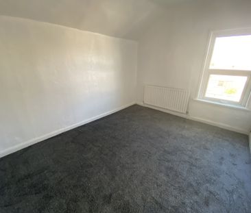 Princes Avenue, Withernsea - Photo 4