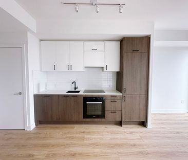 For Lease - 5 Quarrington Lane Unit# 910, Toronto, Ontario - Photo 4