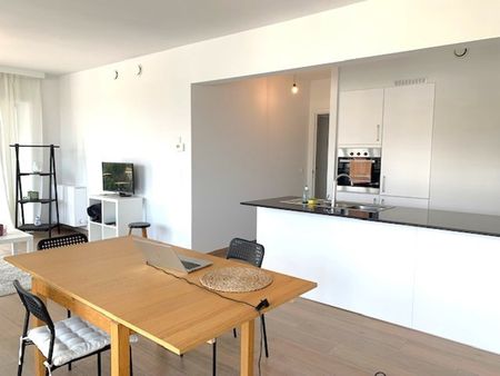 Flat - for rent - Photo 3