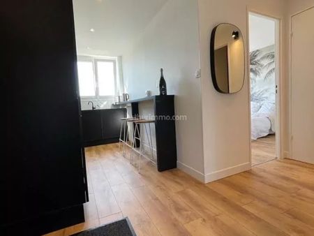 Location Appartement 3 pièces 58 m2 à Saint-Brieuc - Photo 2