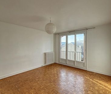 Location Appartement 3 pièces 55m² NANTERRE 92000 - Photo 5