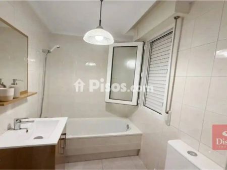 Piso en alquiler en Puerto Chico - Photo 4