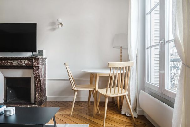 Rue de Rennes - Photo 1