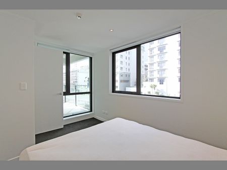 Beautiful Furnished Two Bedroom in Sugar Tree - Photo 2