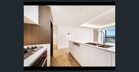 Modern 2 Bedroom waterfront apartment located in the heart of Milsons Point. - Photo 5