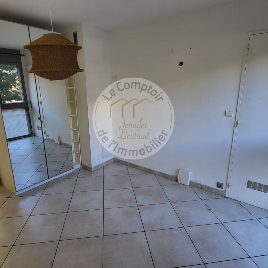 Location Appartement 4 pièces 95m² MARSEILLE 9ème - Photo 1