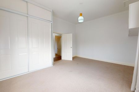 160 Lindsay Street, Hamilton NSW 2303 - Photo 5