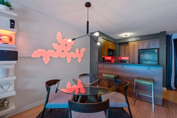 605 Rue Jean-D'Estrées, app.808, H3C 0G3, Montréal - Photo 1